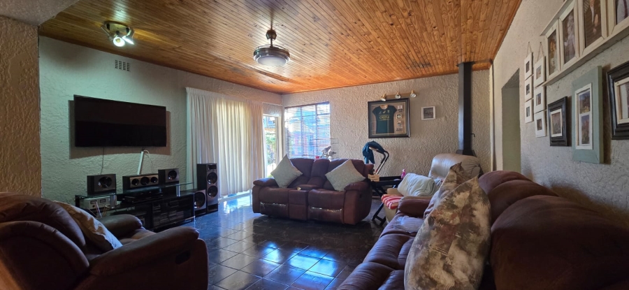 5 Bedroom Property for Sale in Orkney North West